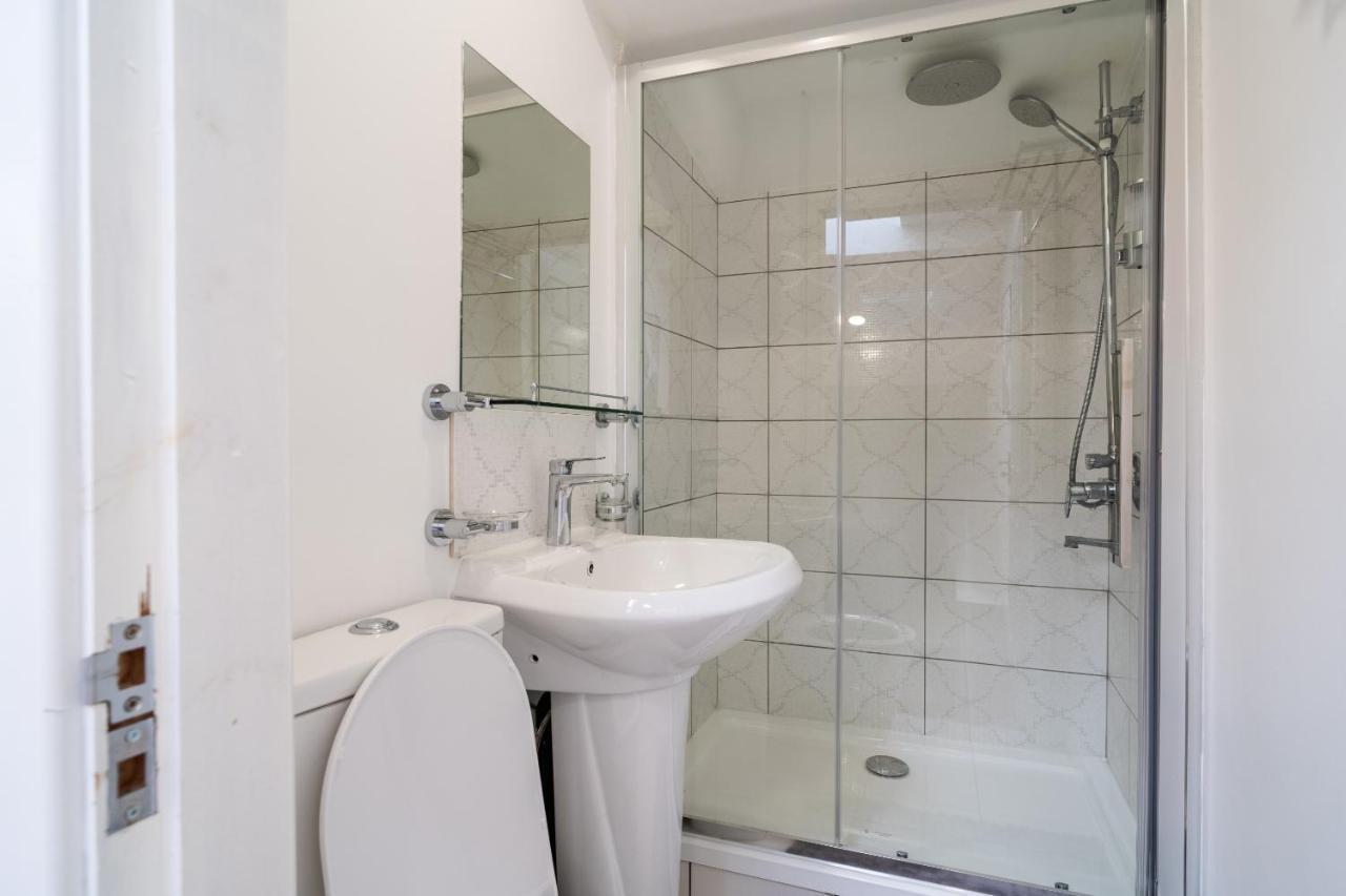 Innovation House Burnley Bagian luar foto