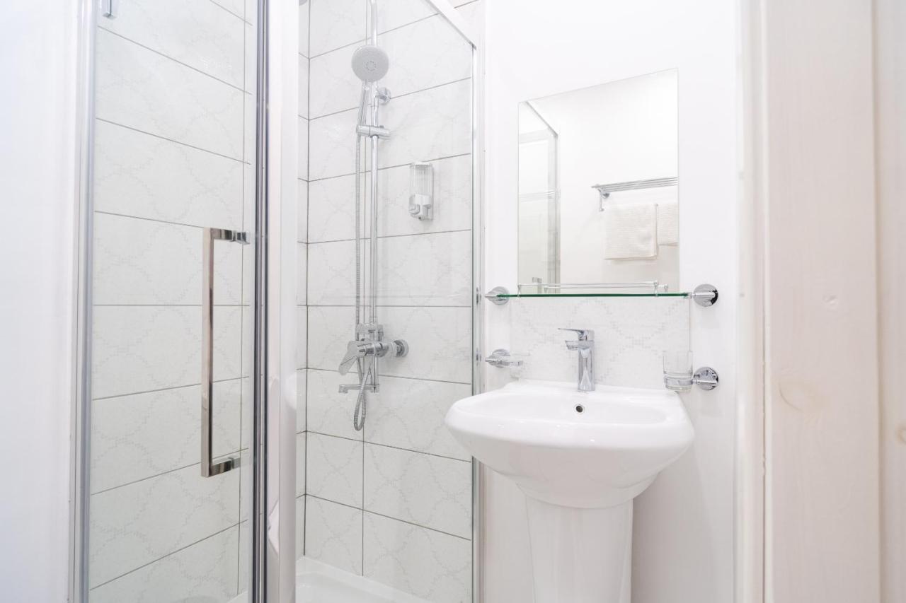Innovation House Burnley Bagian luar foto