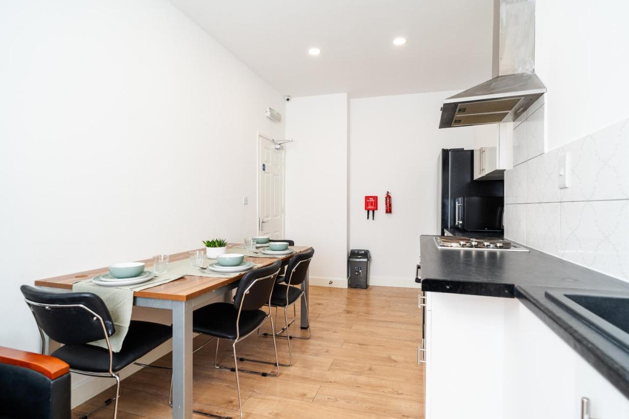 Innovation House Burnley Bagian luar foto
